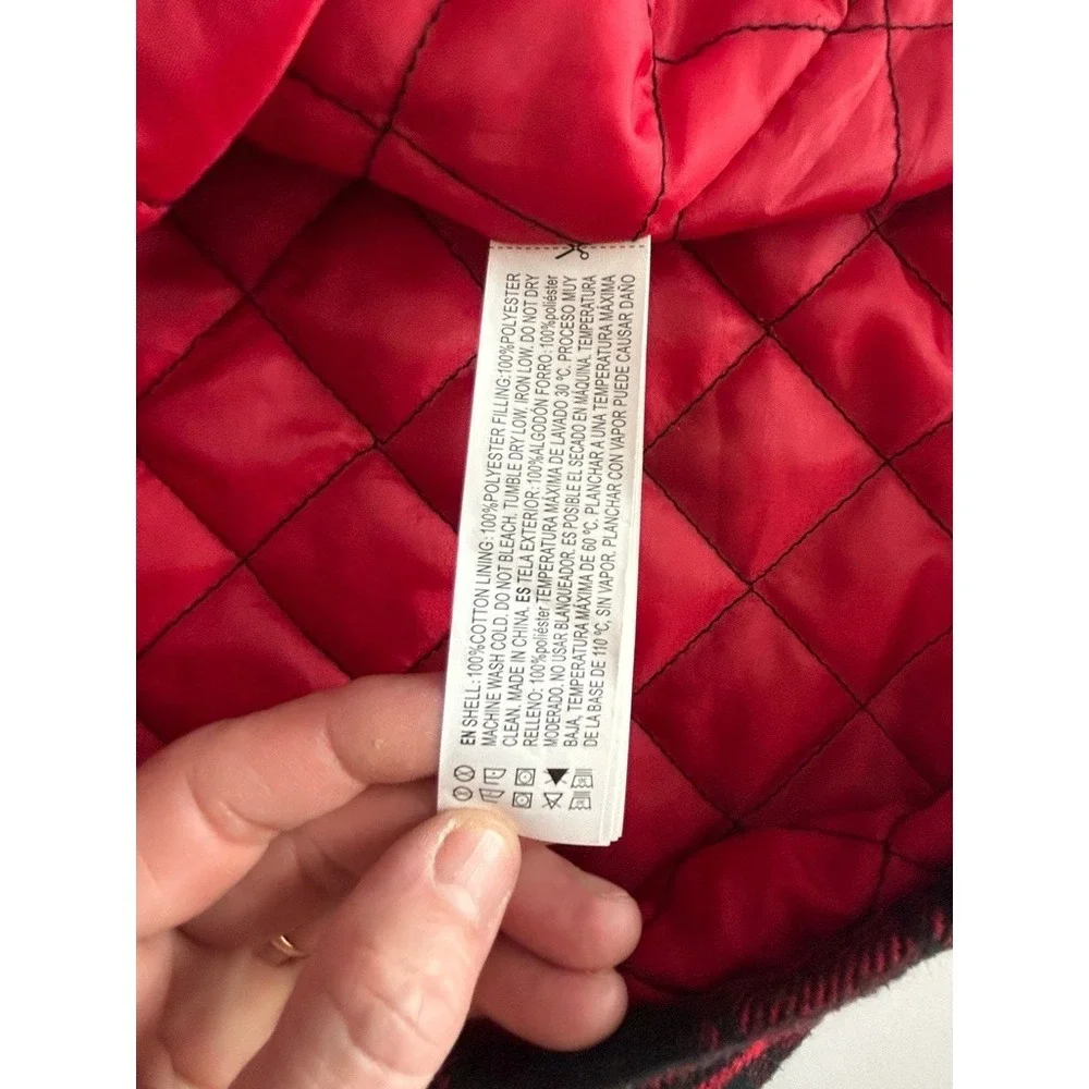 Forever 21 Mens M Red Black Plaid Quilted Shacket Jacket Grunge Outdoor Warm